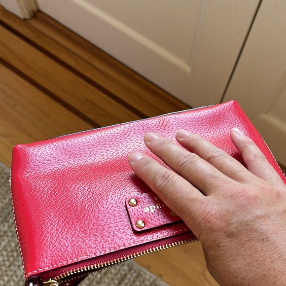 Kate Spade leather wristlet - Picture 5 of 5